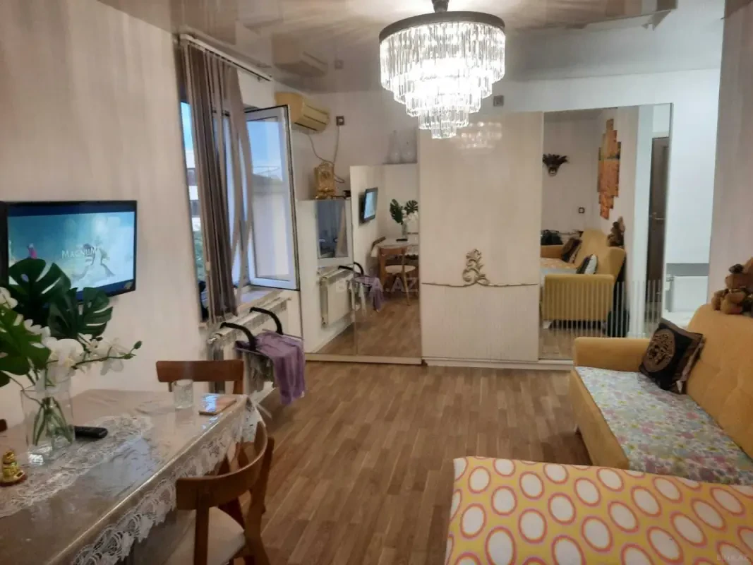 Kirayə verilir 2 otaqlı mənzil 38 m²