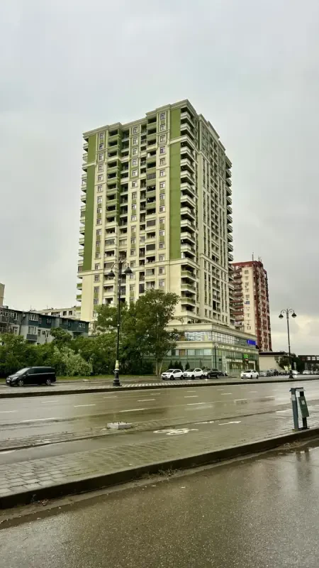 Satılır 2 otaqlı mənzil 73.2 m²