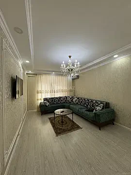 Satılır 2 otaqlı mənzil 72 m² — Bakı, İnşaatçılar 2 otaq 72.00 m²