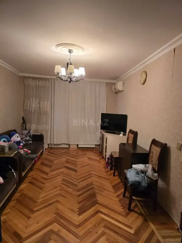 Kirayə verilir 2 otaqlı mənzil 40 m²