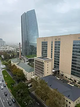 Kirayə verilir 3 otaqlı mənzil 175 m² — Bakı 3 otaq 175.00 m²