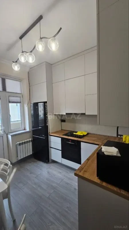 Satılır 3 otaqlı mənzil 85 m²