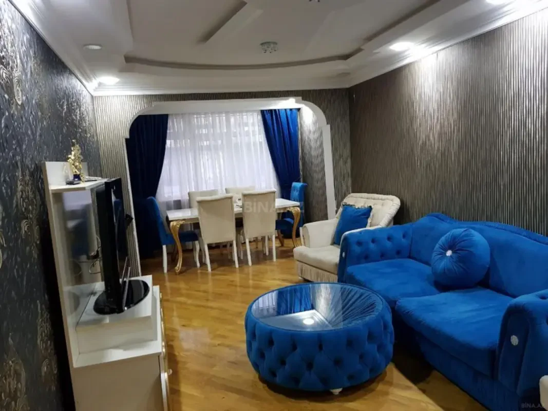 Satılır 4 otaqlı mənzil 110 m²