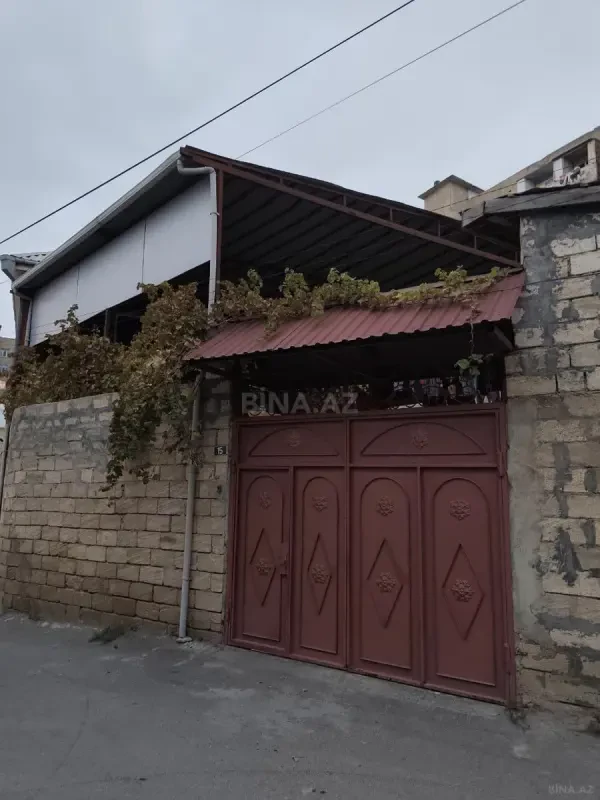 Satılır 6 otaqlı həyət evi 190 m²