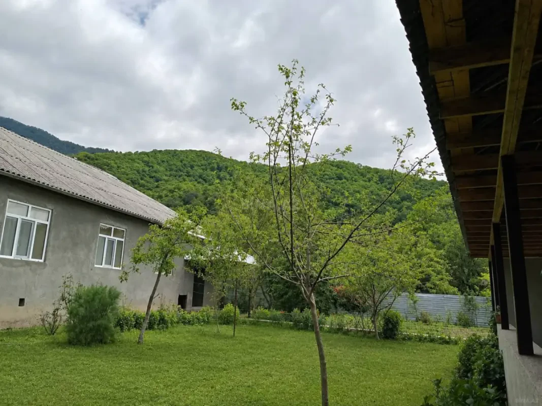 Kirayə verilir 3 otaqlı həyət evi 180 m²