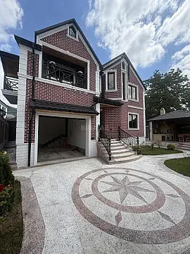 Satılır 6 otaqlı həyət evi 250 m² — Qəbələ 6 otaq 250.00 m²