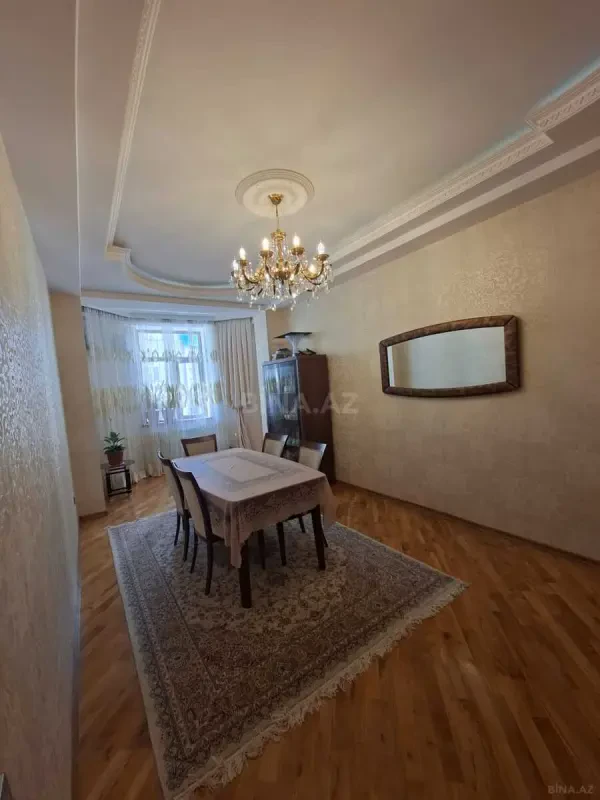 Satılır 3 otaqlı mənzil 90 m²
