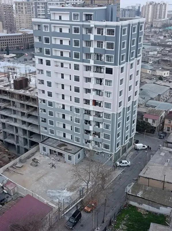 Satılır 2 otaqlı mənzil 51.7 m²