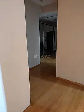 Satılır 3 otaqlı mənzil 117 m² — Bakı, Memar Əcəmi yanı 3 otaq 117.00 m²