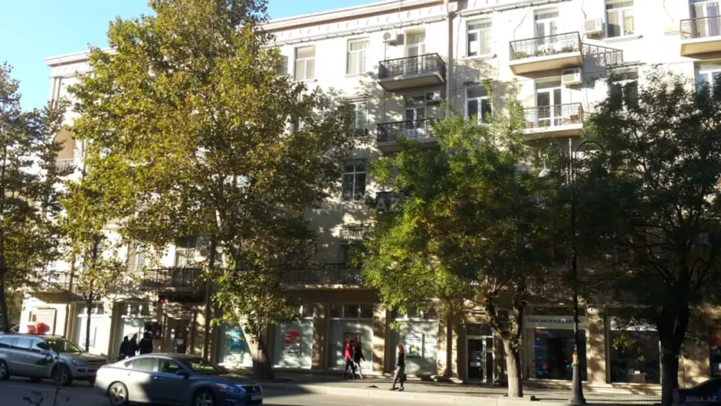 Satılır 3 otaqlı mənzil 80 m²