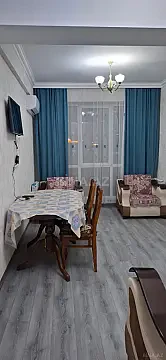 Kirayə verilir 2 otaqlı mənzil 80 m² — Bakı 2 otaq 80.00 m²