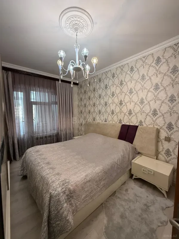 Satılır 3 otaqlı mənzil 85 m²