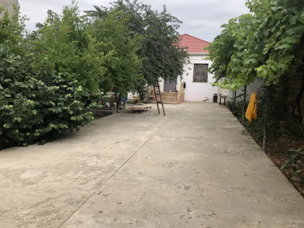 Satılır 4 otaqlı həyət evi 96 m²
