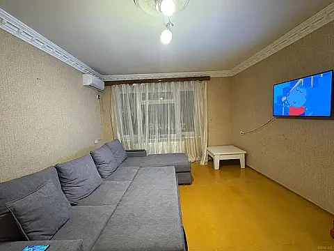 Kirayə verilir 2 otaqlı mənzil 60 m² — Bakı, M.Ə.Rəsulzadə qəs. 2 otaq 60.00 m²