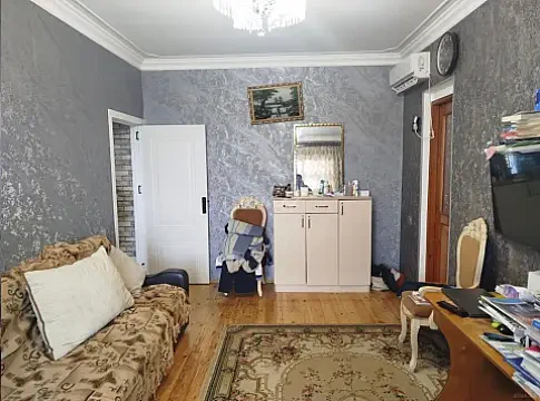 Satılır 2 otaqlı mənzil 65 m² — Bakı, Həzi Aslanov qəs. 2 otaq 65.00 m²