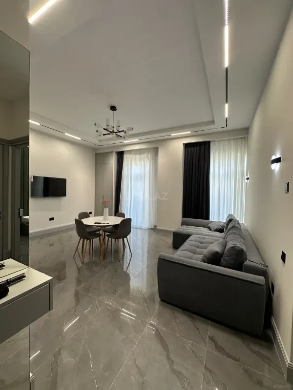 Satılır 2 otaqlı mənzil 62 m²