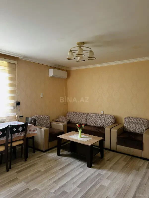 Kirayə verilir 2 otaqlı mənzil 50 m²