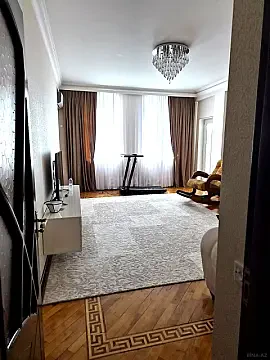 Kirayə verilir 3 otaqlı mənzil 98 m² — Bakı, Memar Əcəmi yanı 3 otaq 98.00 m²