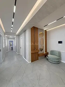 Satılır 3 otaqlı mənzil 120 m² — Bakı 3 otaq 120.00 m²