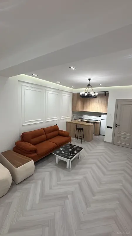 Kirayə verilir 2 otaqlı mənzil 70 m²