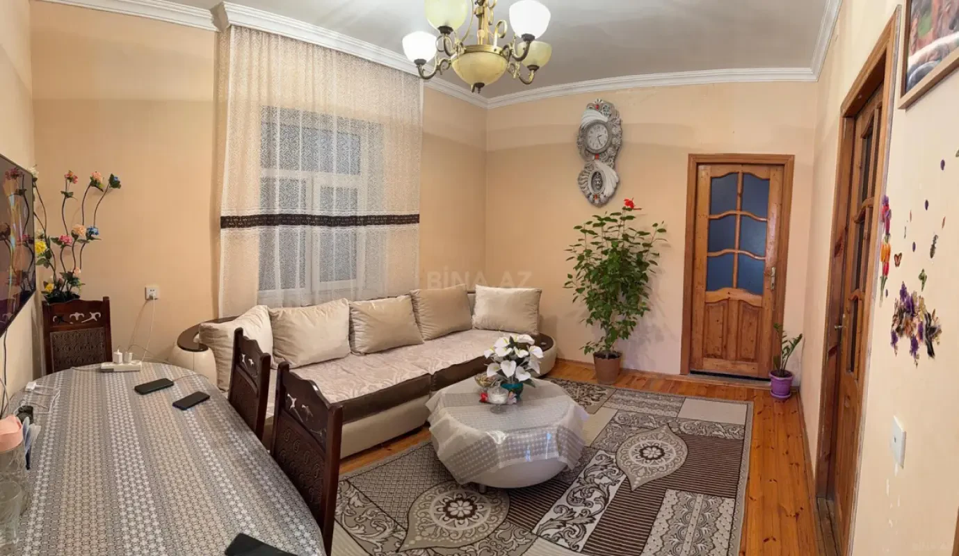 Satılır 3 otaqlı həyət evi 120 m²