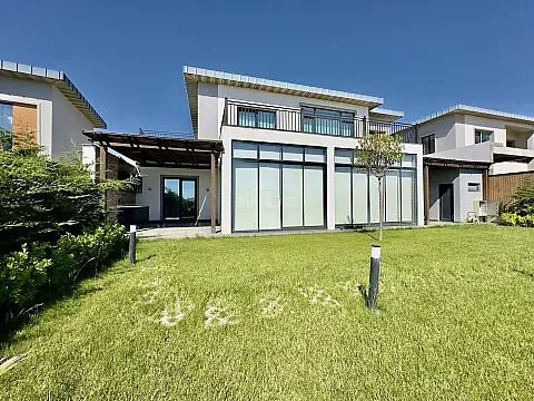 Kirayə verilir 5 otaqlı həyət evi 350 m² — Bakı, Yasamal 5 otaq 350.00 m²