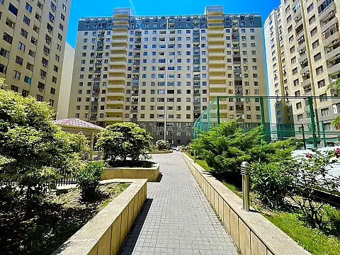 Kirayə verilir 2 otaqlı mənzil 82 m² — Bakı 2 otaq 82.00 m²