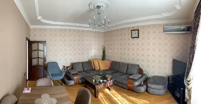 Satılır 6 otaqlı həyət evi 180 m² — Bakı, Həzi Aslanov qəs. 6 otaq 180.00 m²