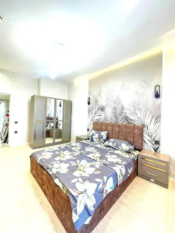 Kirayə verilir 2 otaqlı mənzil 70 m²