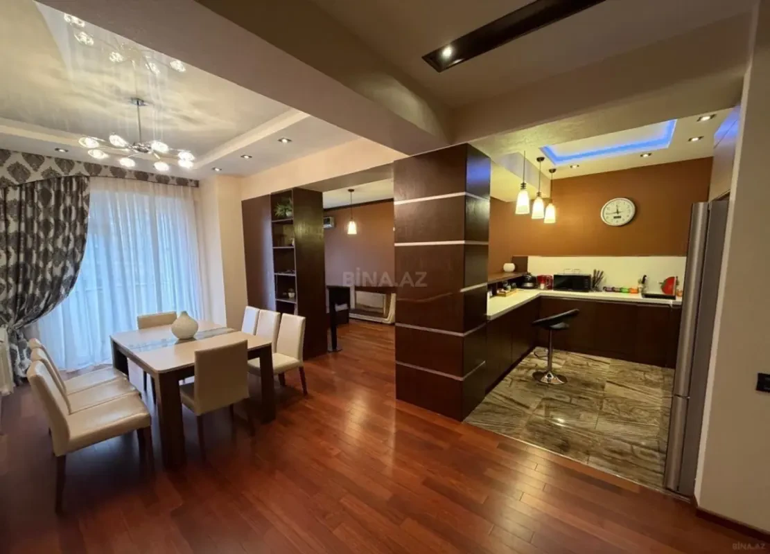 Satılır 2 otaqlı mənzil 100 m²