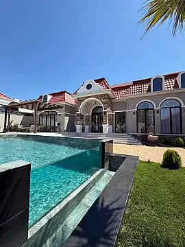 Satılır 5 otaqlı həyət evi 300 m² — Bakı, Mərdəkan 5 otaq 300.00 m²