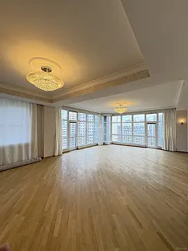 Satılır 4 otaqlı mənzil 236 m² — Bakı 4 otaq 236.00 m²