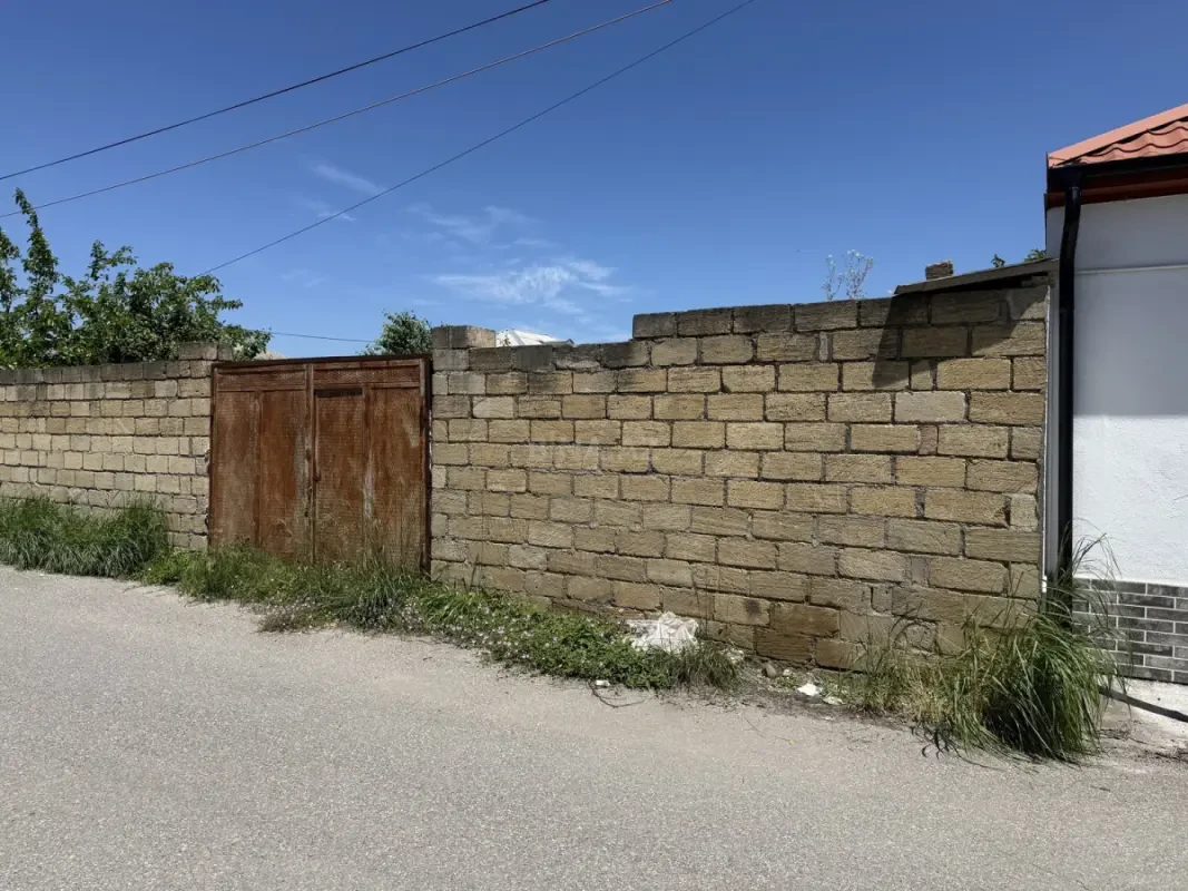 Satılır torpaq sahəsi 2 m²