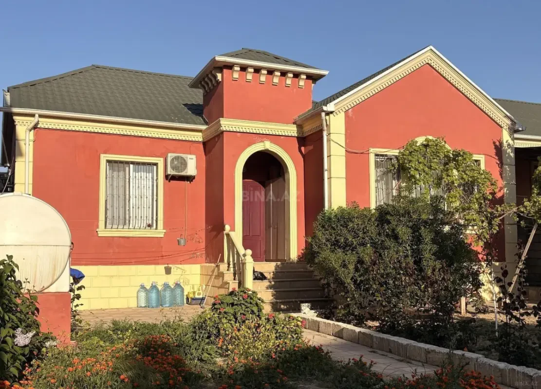 Satılır 3 otaqlı həyət evi 97 m²