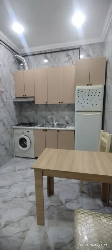 Kirayə verilir 2 otaqlı həyət evi 80 m²