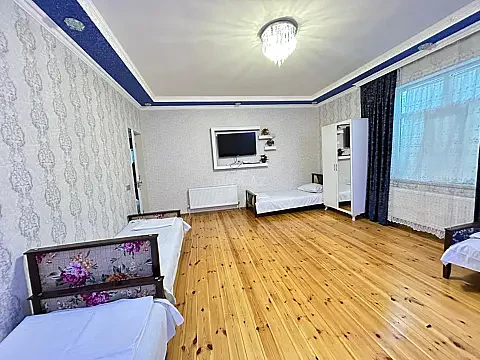 Kirayə verilir 3 otaqlı həyət evi 110 m² — Qəbələ 3 otaq 110.00 m²