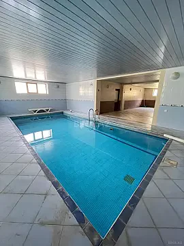 Kirayə verilir 10 otaqlı həyət evi 800 m² — Bakı, Badamdar 10 otaq 800.00 m²