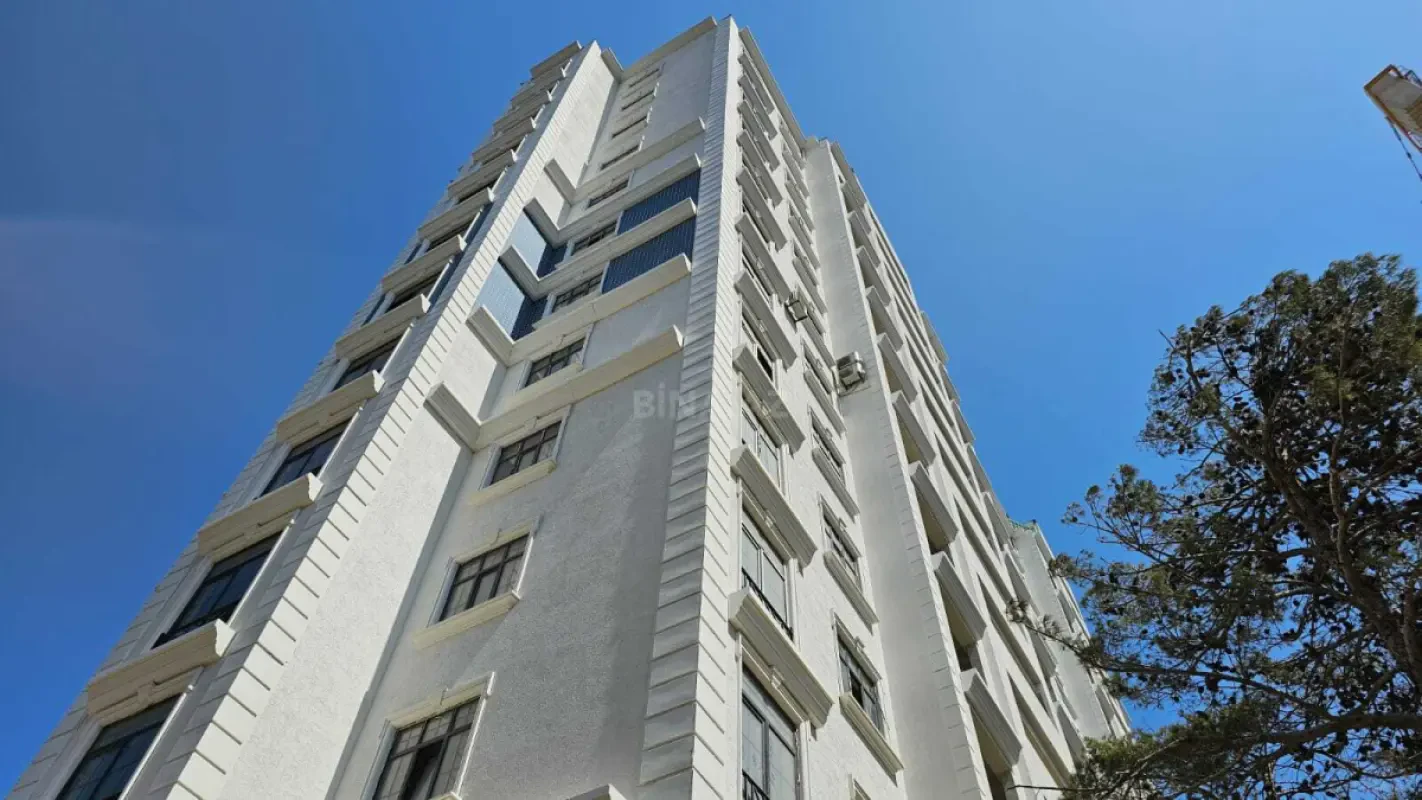 Satılır 3 otaqlı mənzil 67 m²