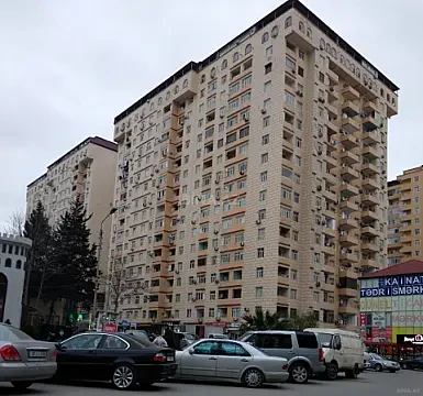 Satılır 3 otaqlı mənzil 88 m² — Bakı, Həzi Aslanov qəs. 3 otaq 88.00 m²