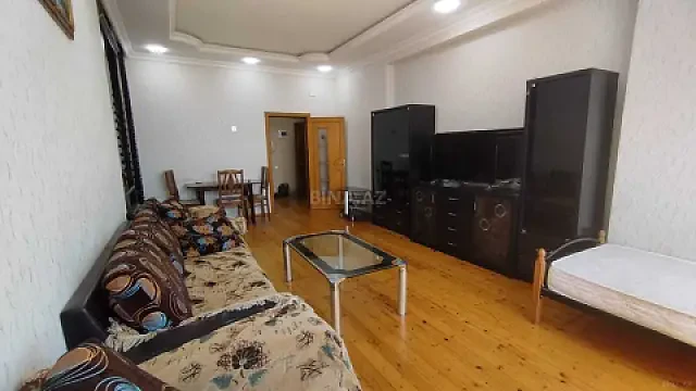 Satılır 2 otaqlı mənzil 60 m² — Bakı, İnşaatçılar 2 otaq 60.00 m²