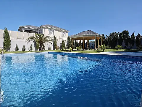 Kirayə verilir 3 otaqlı həyət evi 210 m² — Bakı, Mərdəkan 3 otaq 210.00 m²