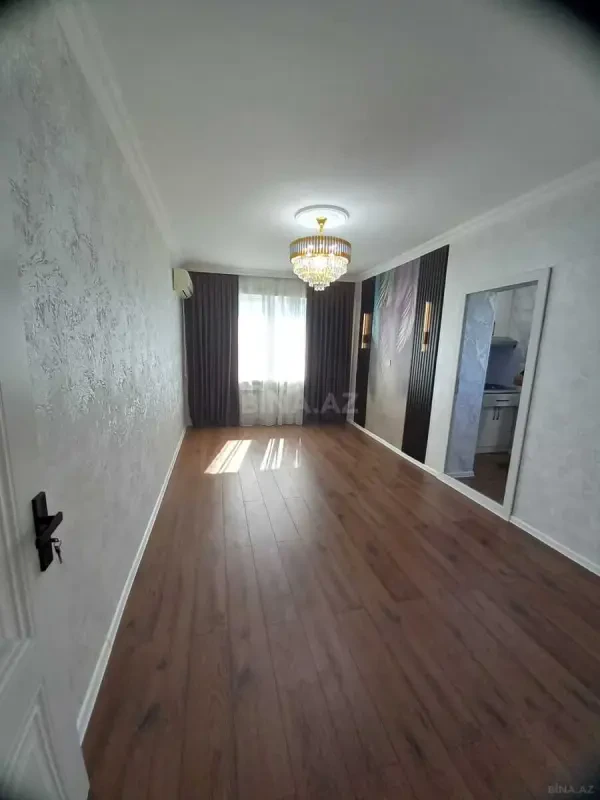 Satılır 3 otaqlı mənzil 50 m²