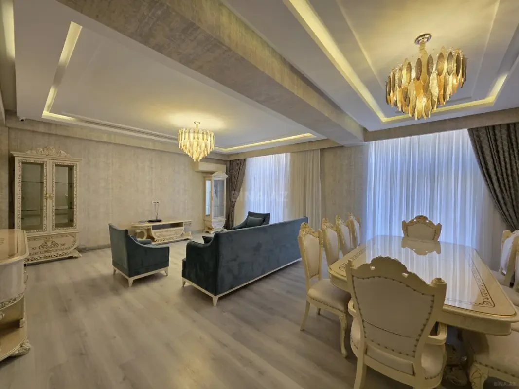 Kirayə verilir 3 otaqlı mənzil 170 m²