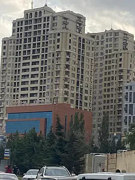 Satılır 3 otaqlı mənzil 137 m² — Bakı, İnşaatçılar 3 otaq 137.00 m²