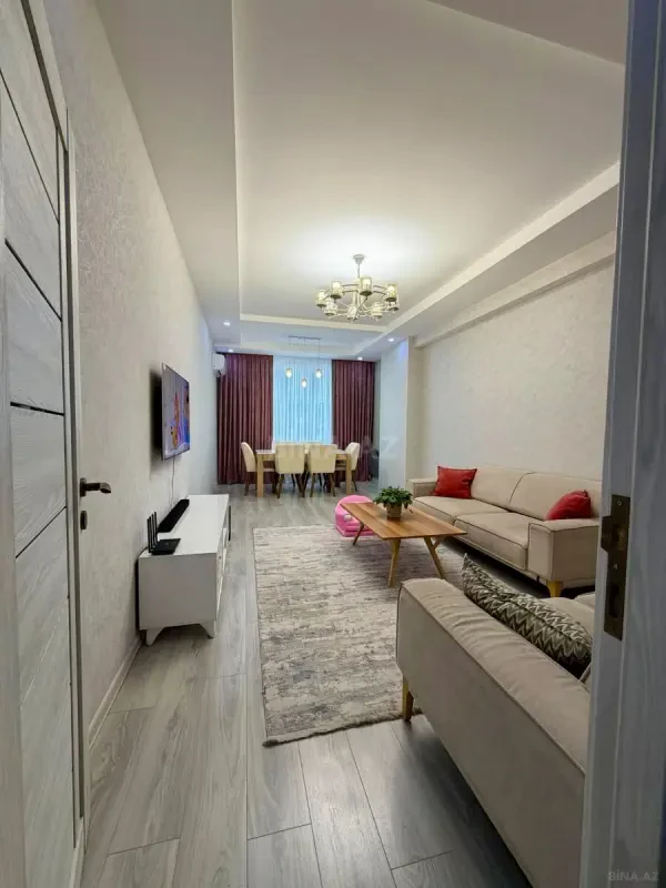 Satılır 3 otaqlı mənzil 114 m²