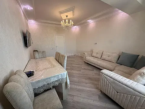 Kirayə verilir 2 otaqlı mənzil 85 m² — Bakı, 8-ci mikrorayon 2 otaq 85.00 m²