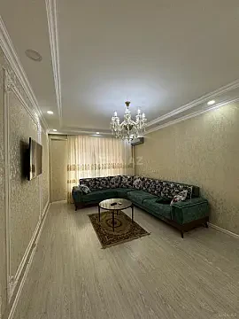 Satılır 2 otaqlı mənzil 78 m² — Bakı, İnşaatçılar 2 otaq 78.00 m²