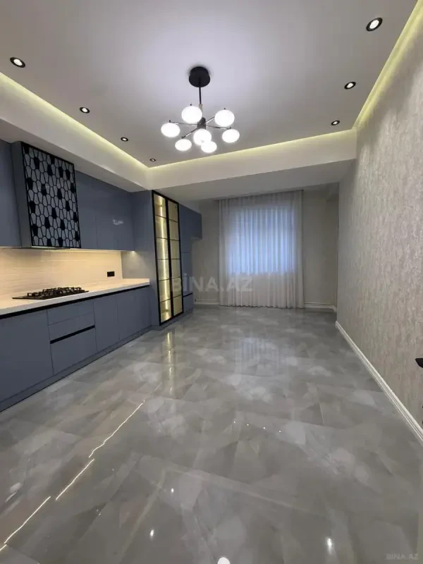 Satılır 4 otaqlı mənzil 167 m²