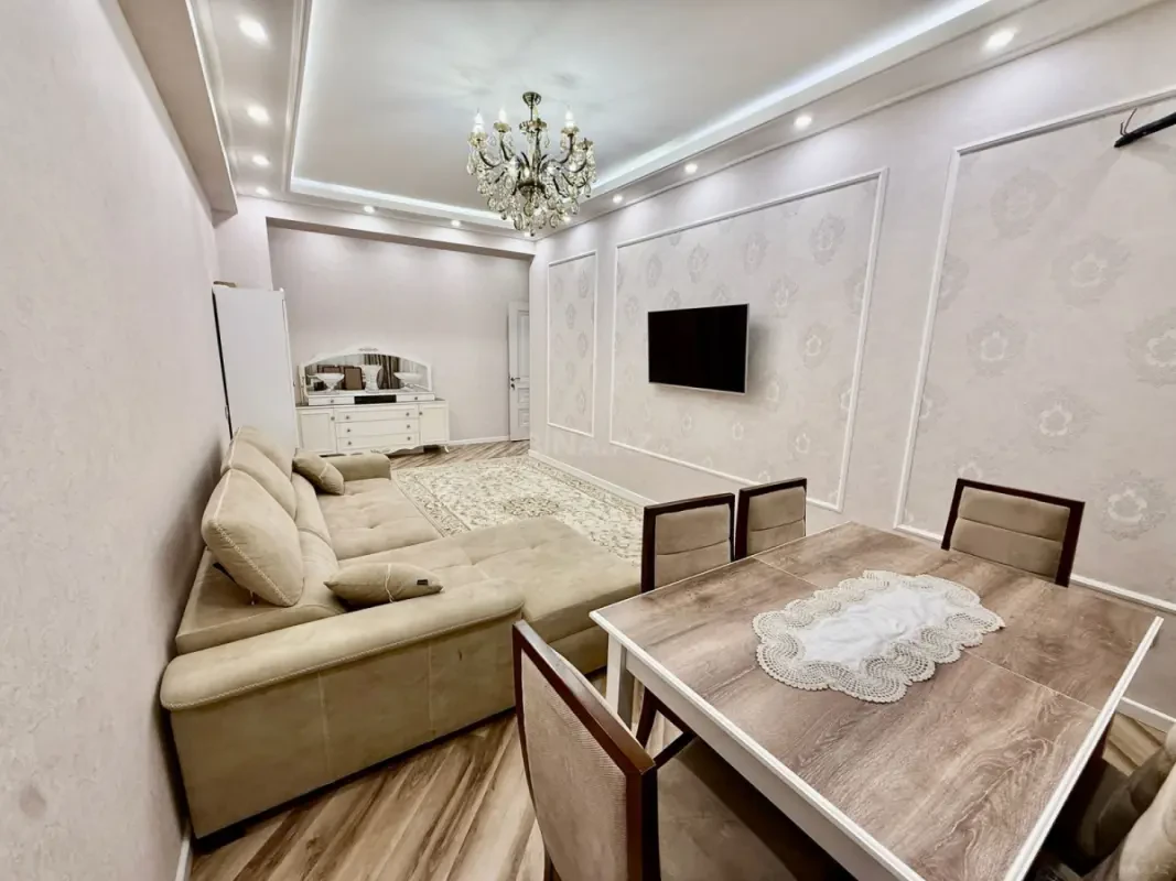 Satılır 3 otaqlı mənzil 115 m²