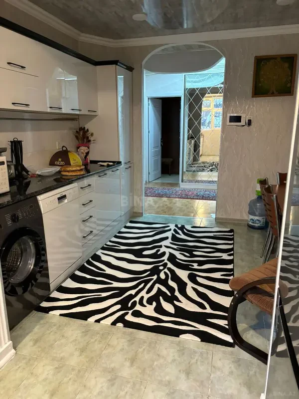 Kirayə verilir 3 otaqlı mənzil 80 m²